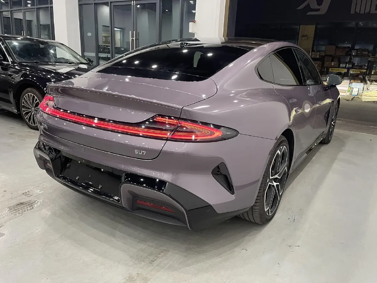 2024 MI SU7 BEV 73.6KWH,autocango,china used car exporter,china ev exporter,chinese used car exporter,chinese used ev exporter