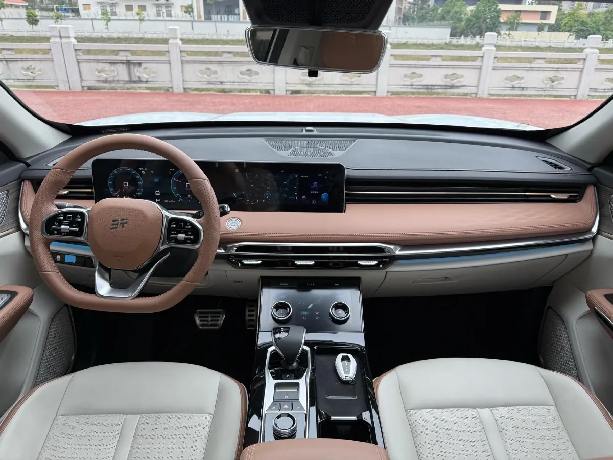 2024 Jetour X70 C-DM 1.5T 156HP L4 2DHT PHEV 19.43KWH,autocango,china used car exporter,china ev exporter,chinese used car exporter,chinese used ev exporter