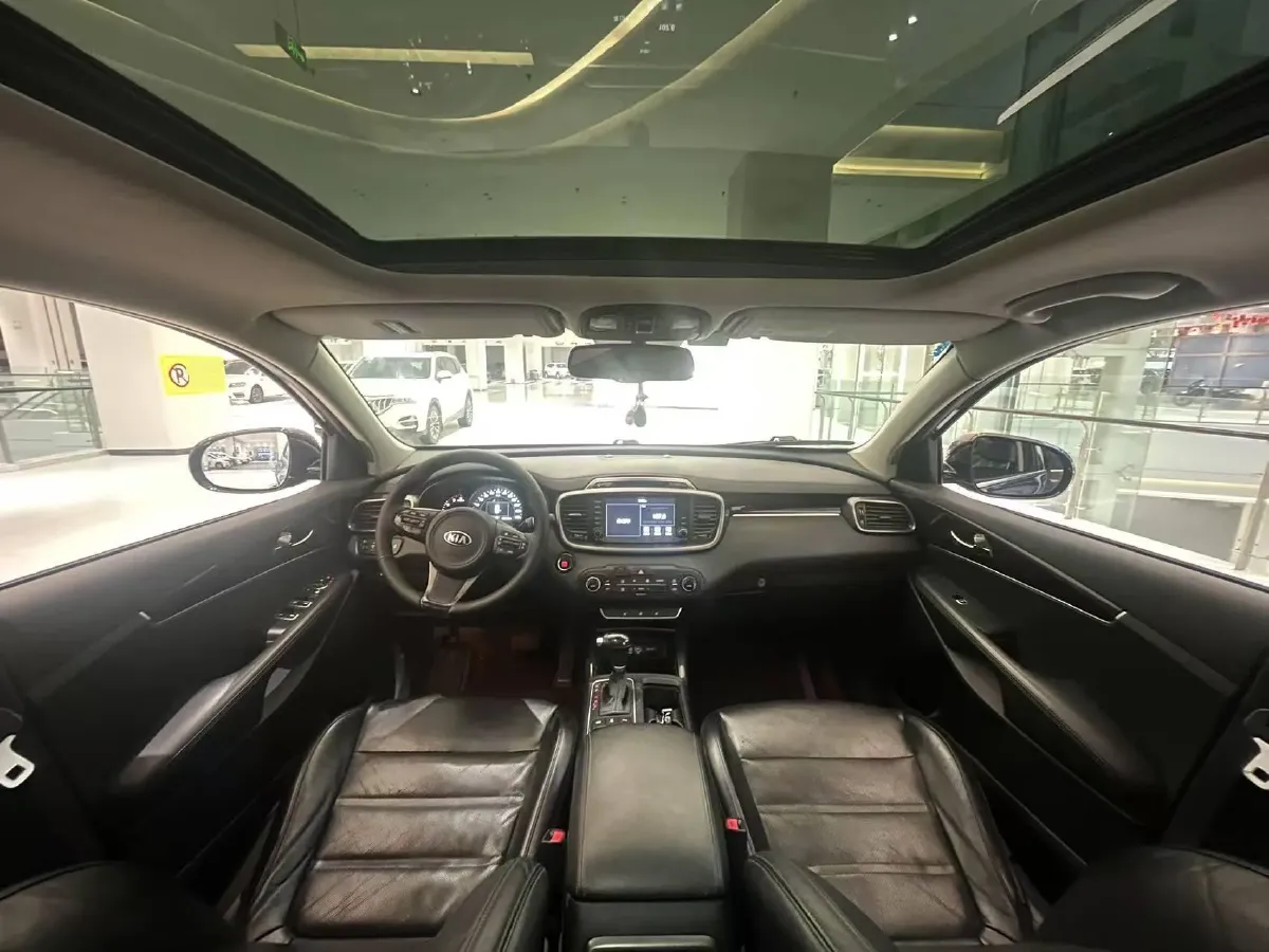 2016 Kia Sorento 2.2T 200HP L4 6AT,autocango,china used car exporter,china ev exporter,chinese used car exporter,chinese used ev exporter