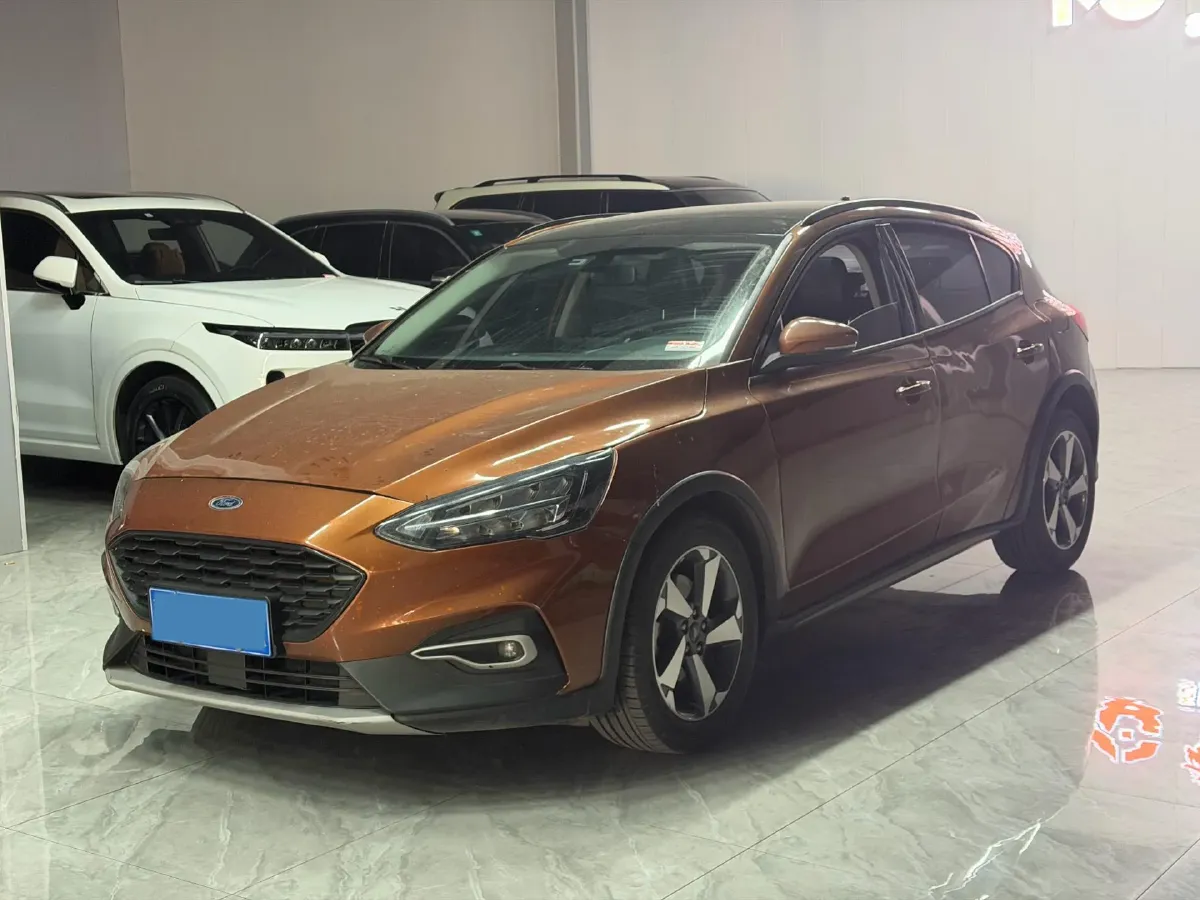 2021 Ford Focus Active 1.5T 174HP L3 8AT,autocango,china used car exporter,china ev exporter,chinese used car exporter,chinese used ev exporter
