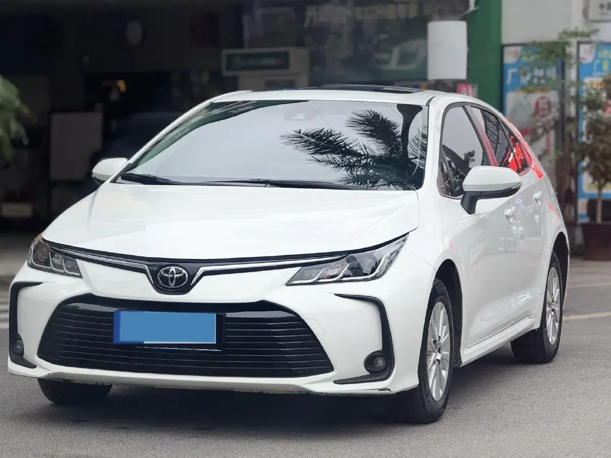 2019 Toyota Corolla 1.2T 116HP L4 CVT