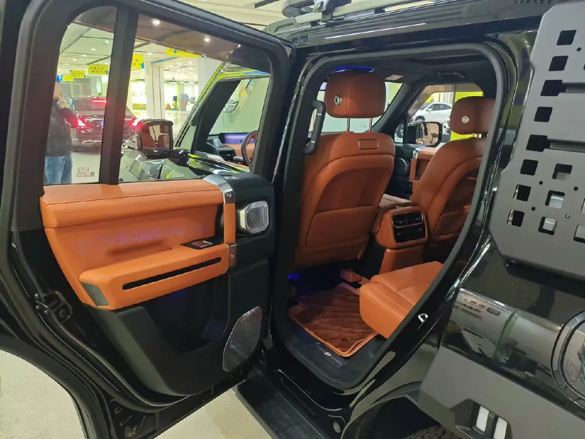 2025 Jetour Zongheng G700 2.0T 211HP L4 2DHT PHEV,autocango,china used car exporter,china ev exporter,chinese used car exporter,chinese used ev exporter