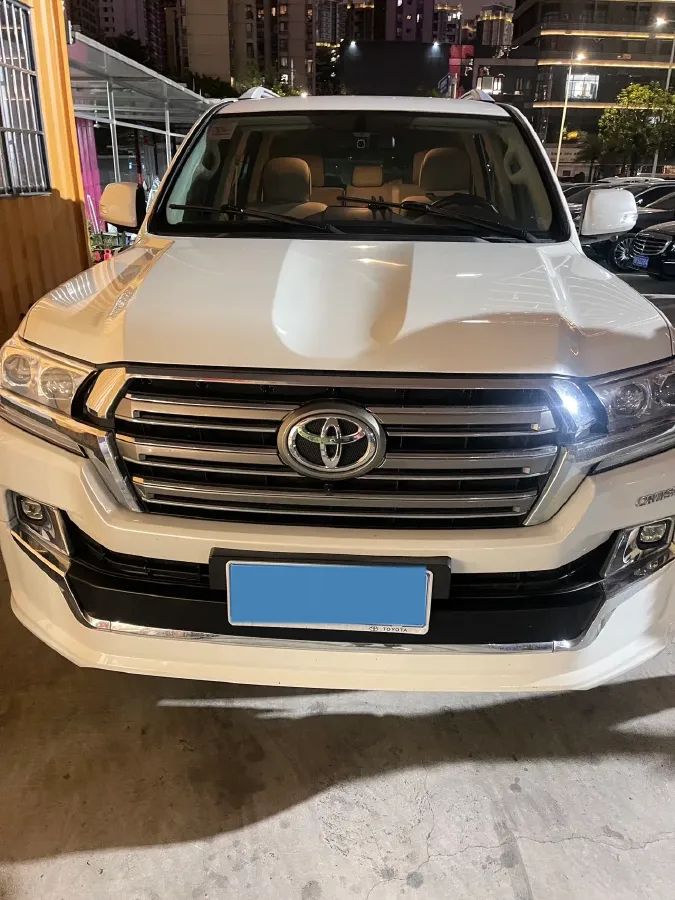 2015 Toyota Land Cruiser 4.0L 275HP V6 5AT,autocango,china used car exporter,china ev exporter,chinese used car exporter,chinese used ev exporter