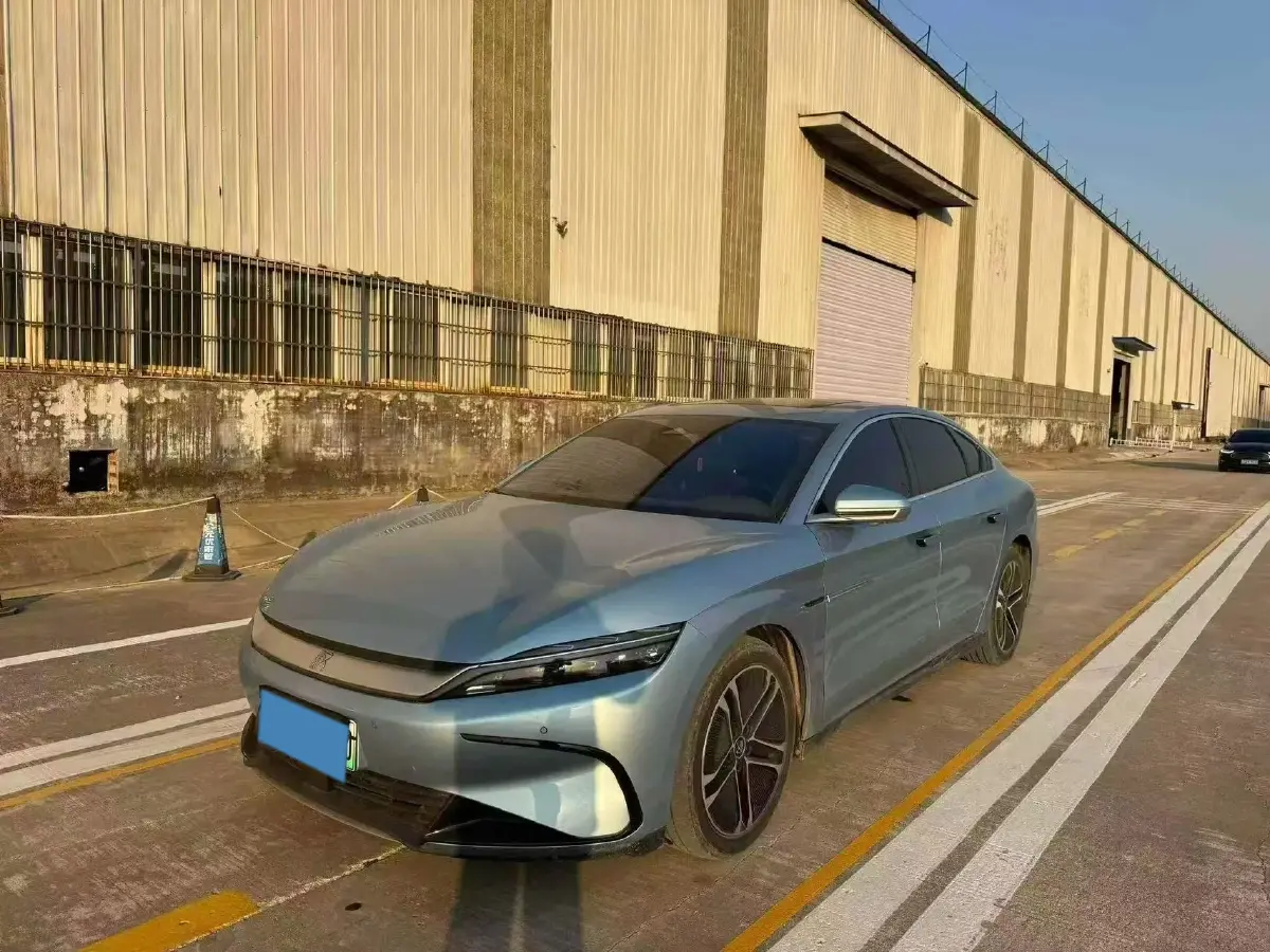 2023 BYD Han BEV 60.48KWH