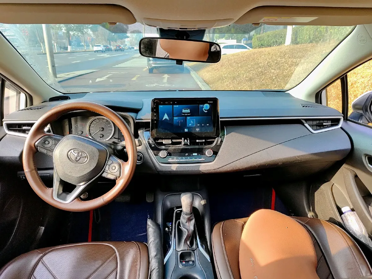 2021 Toyota Corolla 1.2T 116HP L4 CVT,autocango,china used car exporter,china ev exporter,chinese used car exporter,chinese used ev exporter