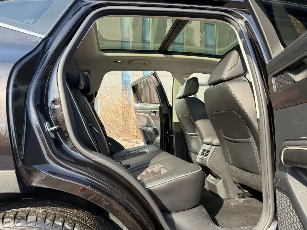 2021 Haval H6 1.5T 150HP L4 7DCT,autocango,china used car exporter,china ev exporter,chinese used car exporter,chinese used ev exporter