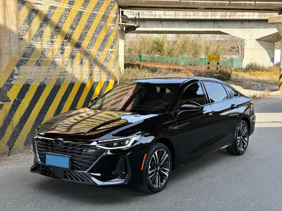 2025 Chery Arrizo 8 2.0T 254HP L4 7DCT