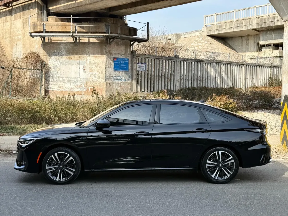 2025 Chery Arrizo 8 2.0T 254HP L4 7DCT,autocango,china used car exporter,china ev exporter,chinese used car exporter,chinese used ev exporter