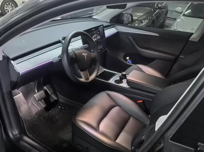 2024 Iveco OuSheng BEV 77.28KWH,autocango,china used car exporter,china ev exporter,chinese used car exporter,chinese used ev exporter