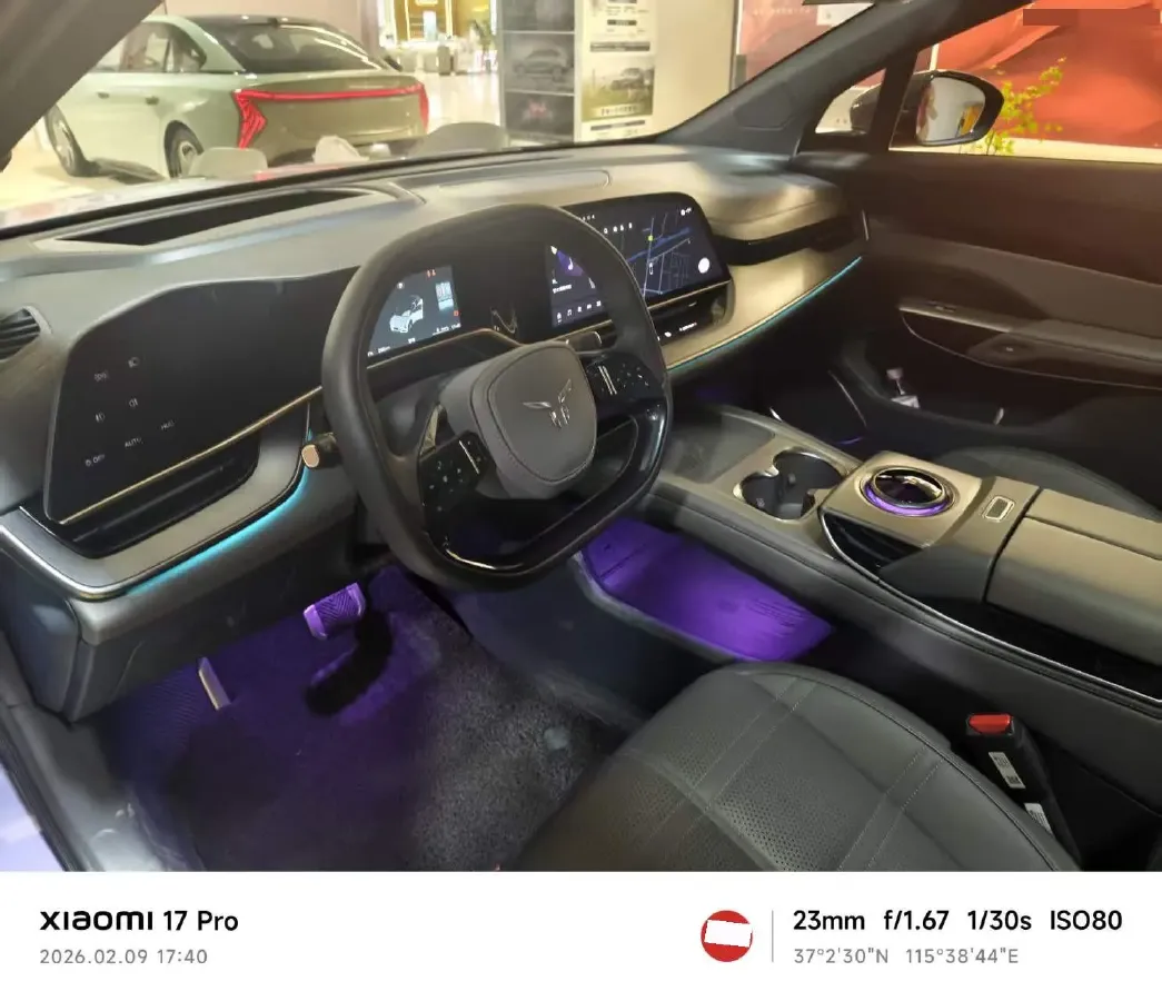 2025 HongQi TianGong 08 BEV 111KWH,autocango,china used car exporter,china ev exporter,chinese used car exporter,chinese used ev exporter