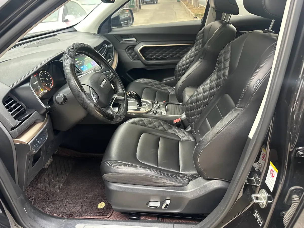 2020 Haval H6 1.5T 169HP L4 7DCT,autocango,china used car exporter,china ev exporter,chinese used car exporter,chinese used ev exporter