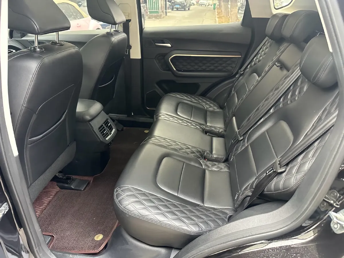 2020 Haval H6 1.5T 169HP L4 7DCT,autocango,china used car exporter,china ev exporter,chinese used car exporter,chinese used ev exporter