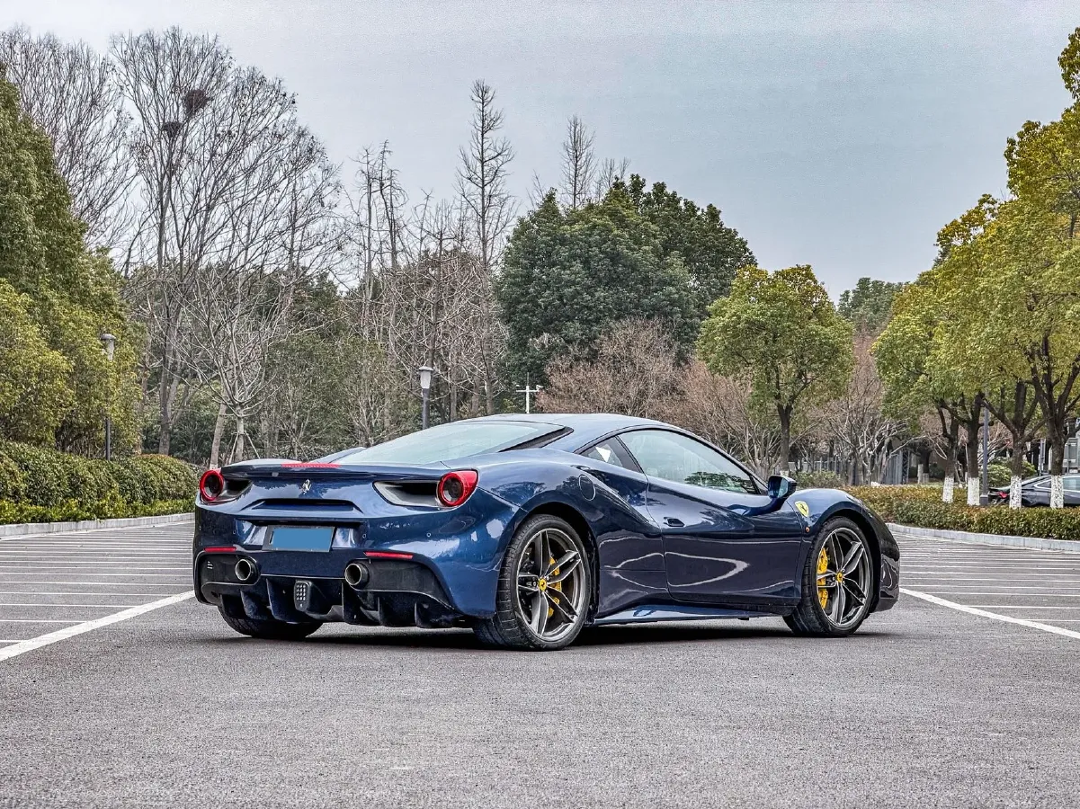 2015 Ferrari 488 3.9T 670HP V8 7DCT,autocango,china used car exporter,china ev exporter,chinese used car exporter,chinese used ev exporter