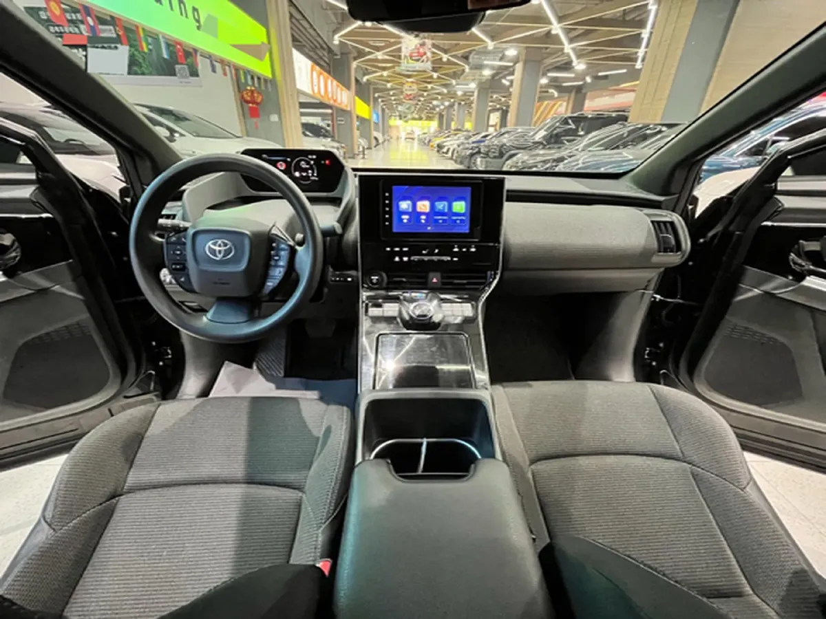 2022 Toyota bZ4X BEV 50.3KWH,autocango,china used car exporter,china ev exporter,chinese used car exporter,chinese used ev exporter