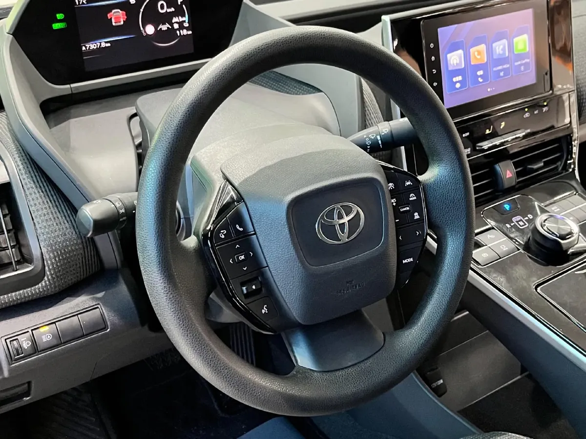 2022 Toyota bZ4X BEV 50.3KWH,autocango,china used car exporter,china ev exporter,chinese used car exporter,chinese used ev exporter