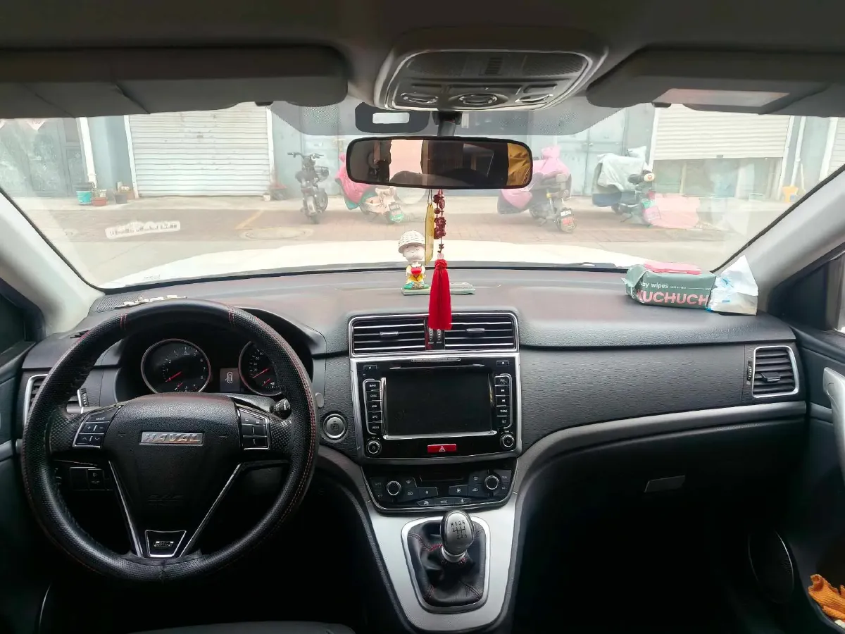 2018 Haval M6 1.5T 150HP L4 6MT,autocango,china used car exporter,china ev exporter,chinese used car exporter,chinese used ev exporter