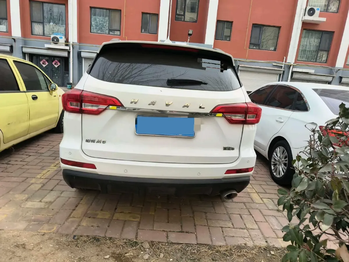 2018 Haval M6 1.5T 150HP L4 6MT,autocango,china used car exporter,china ev exporter,chinese used car exporter,chinese used ev exporter