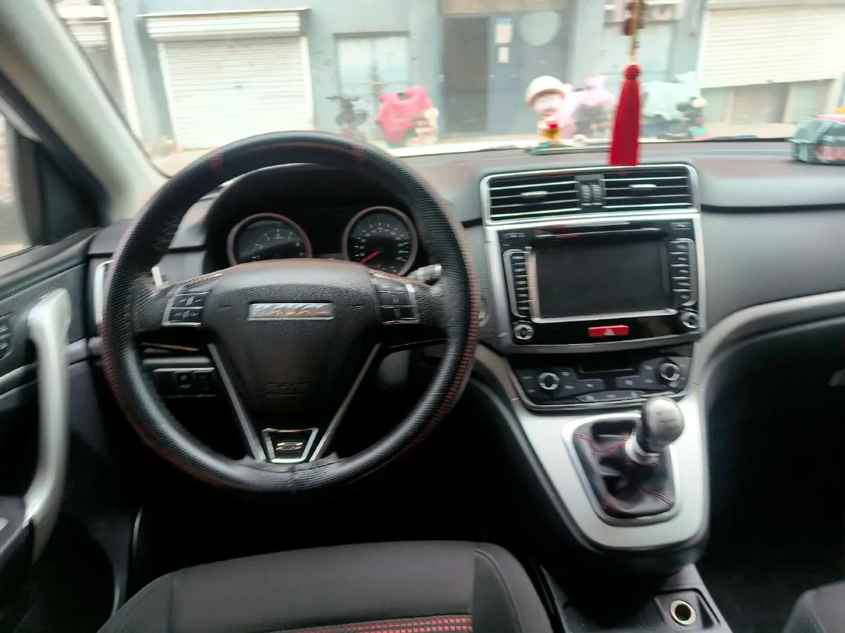 2018 Haval M6 1.5T 150HP L4 6MT,autocango,china used car exporter,china ev exporter,chinese used car exporter,chinese used ev exporter