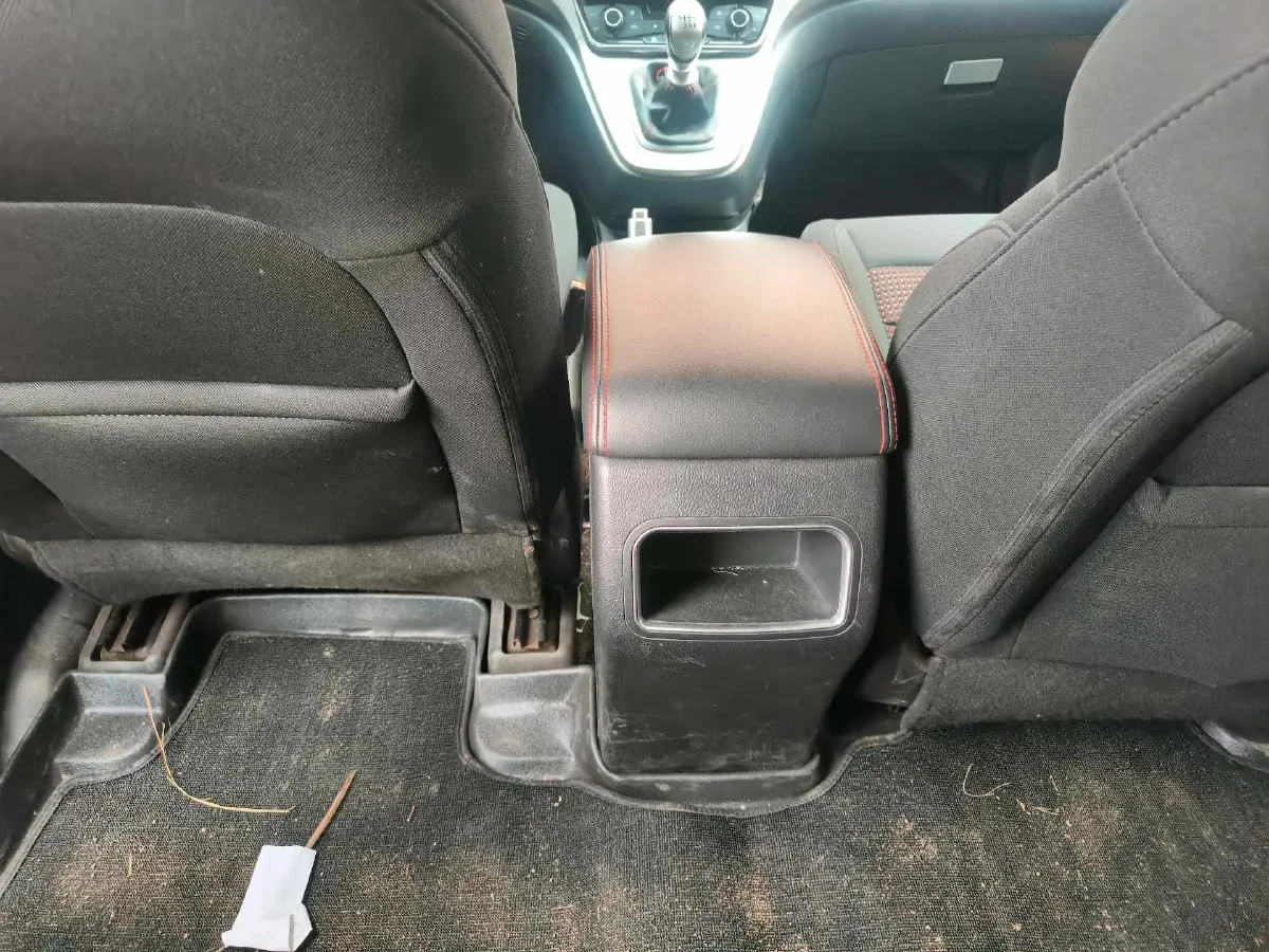 2018 Haval M6 1.5T 150HP L4 6MT,autocango,china used car exporter,china ev exporter,chinese used car exporter,chinese used ev exporter