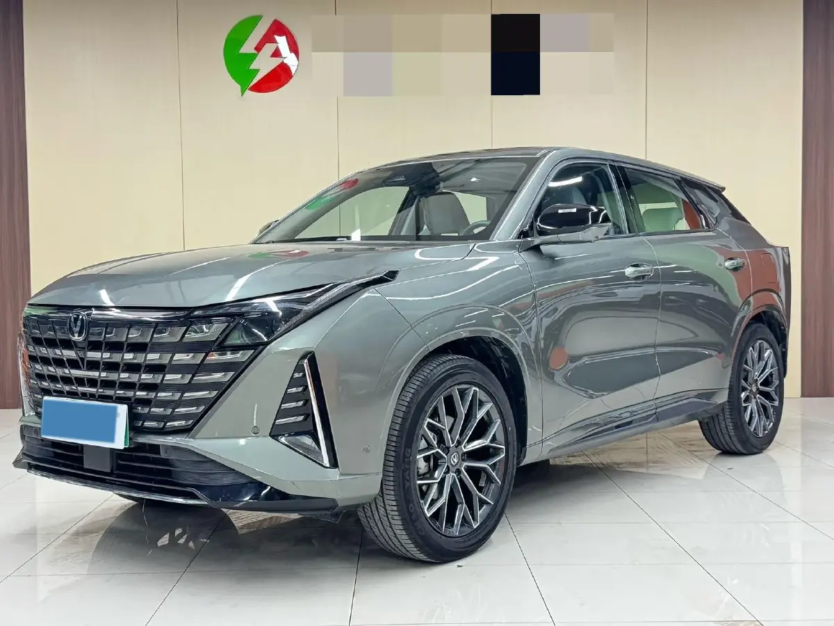 2024 ChangAn UNI-Z 1.5L 98HP L4 E-CVT PHEV 18.4KWH