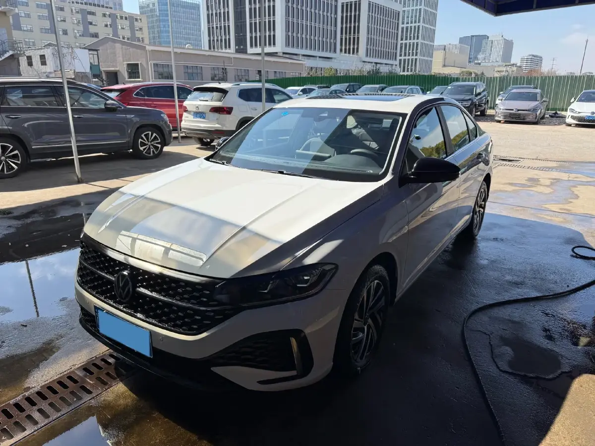 2024 Volkswagen Lavida 1.5T 160HP L4 7DCT