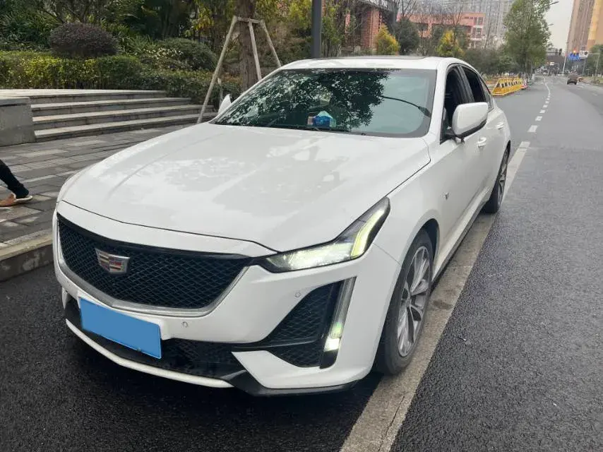 2020 Cadillac CT5 2.0T 237HP L4 10AT