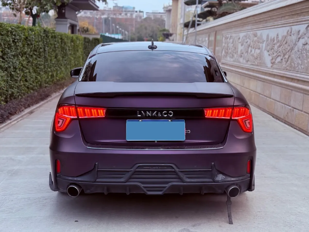 2018 Toyota C-HR 2.0L 171HP L4 CVT,autocango,china used car exporter,china ev exporter,chinese used car exporter,chinese used ev exporter