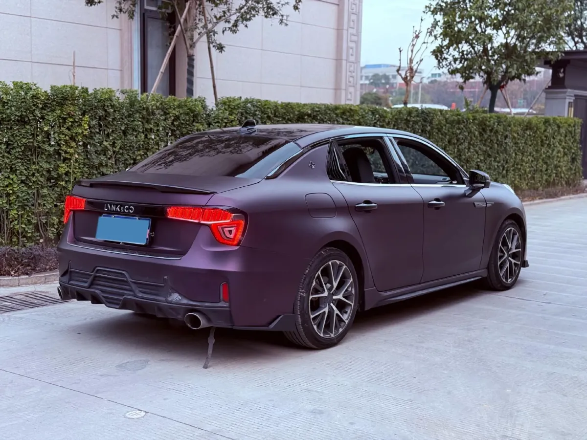 2018 Toyota C-HR 2.0L 171HP L4 CVT,autocango,china used car exporter,china ev exporter,chinese used car exporter,chinese used ev exporter