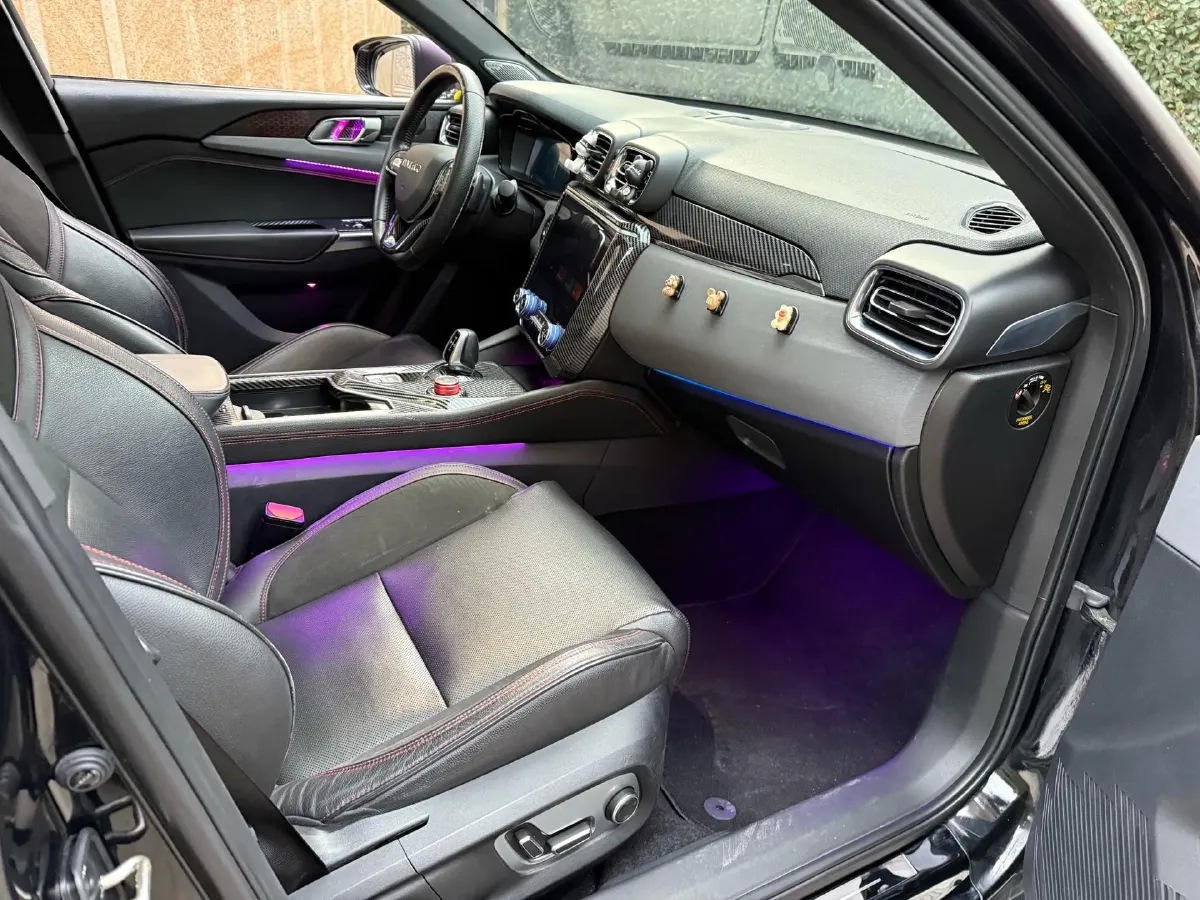 2018 Toyota C-HR 2.0L 171HP L4 CVT,autocango,china used car exporter,china ev exporter,chinese used car exporter,chinese used ev exporter