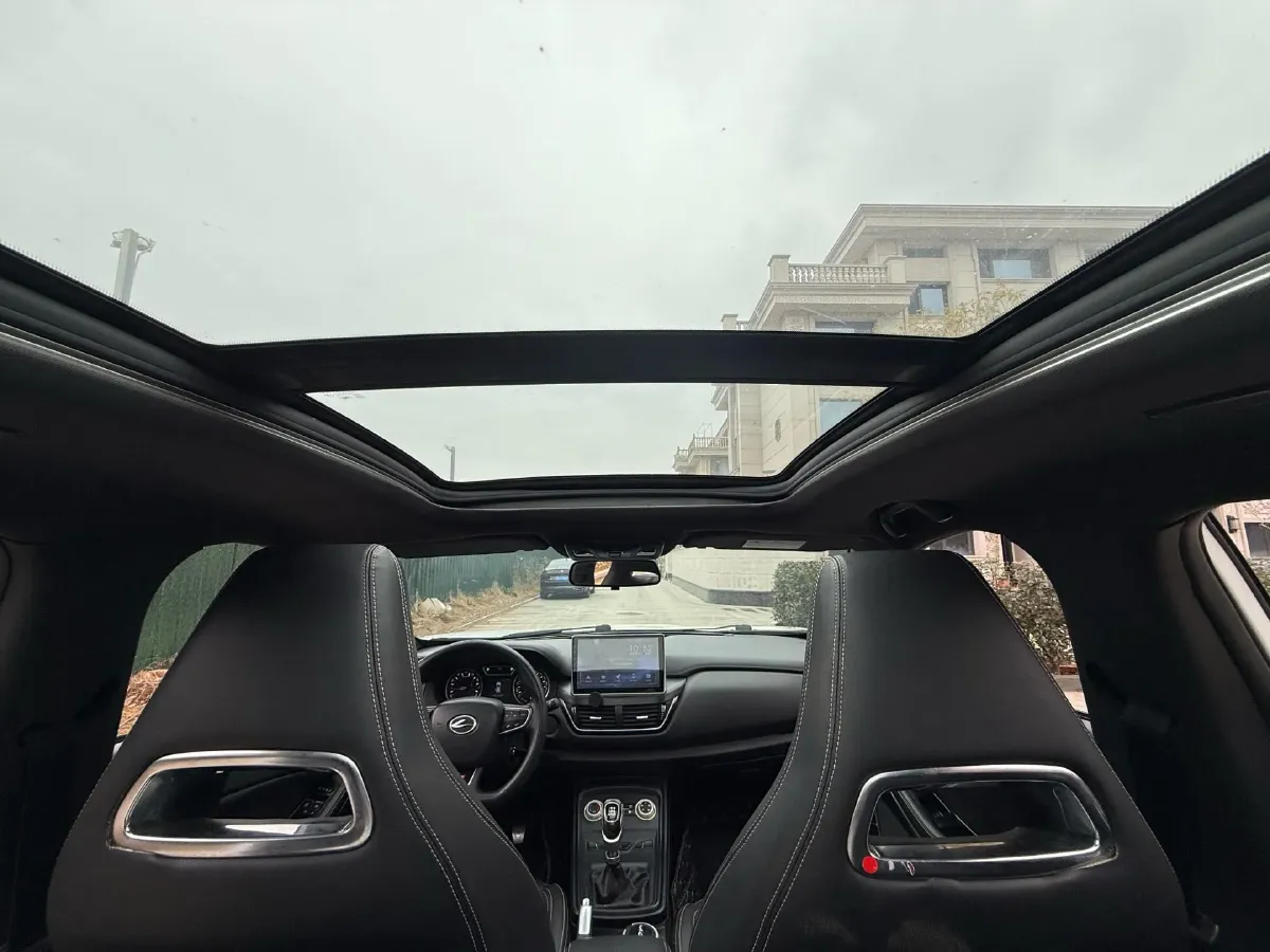 2018 Landwind XiaoYao 1.5T 150HP L4 5MT,autocango,china used car exporter,china ev exporter,chinese used car exporter,chinese used ev exporter