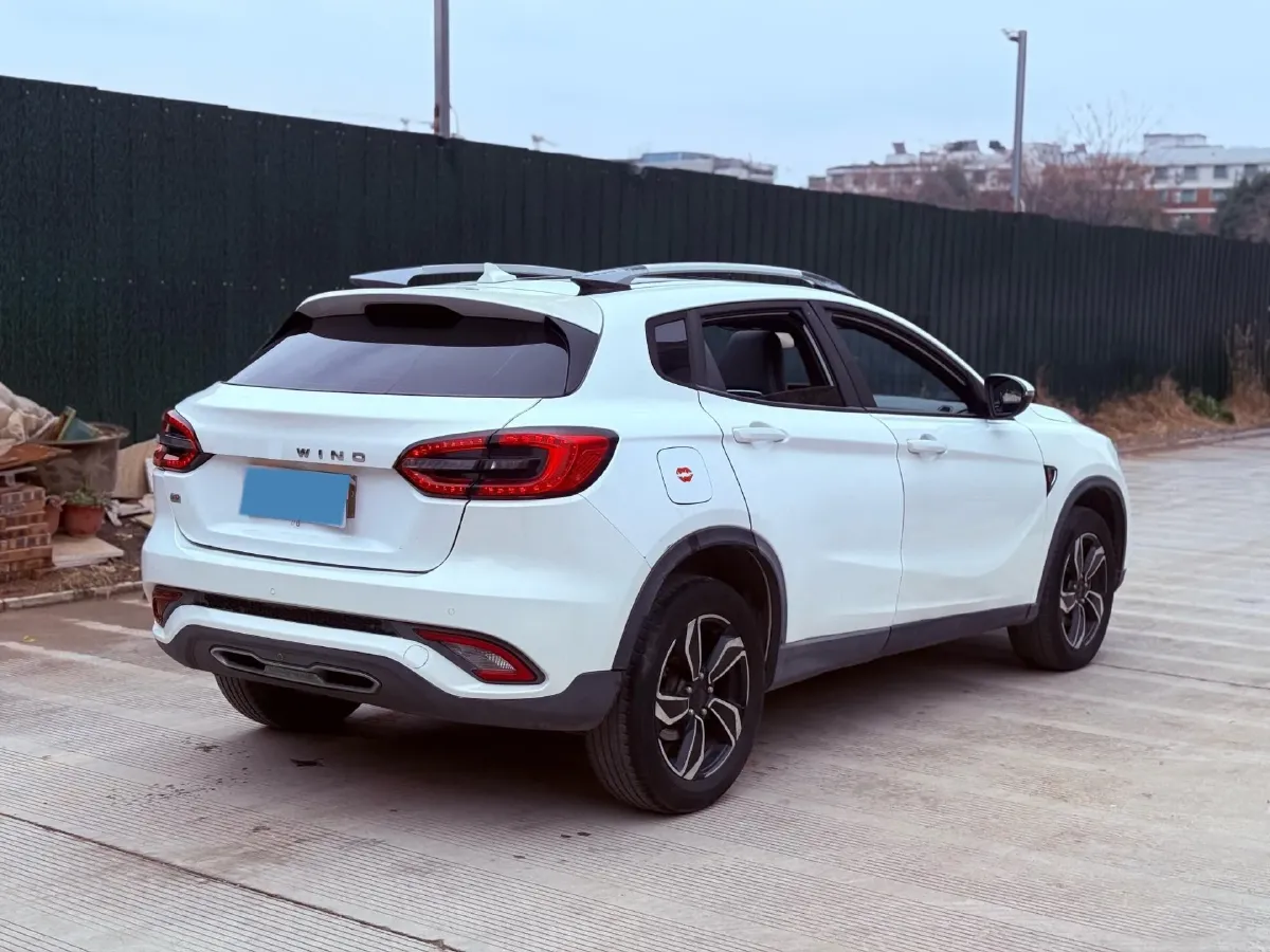 2018 Landwind XiaoYao 1.5T 150HP L4 5MT,autocango,china used car exporter,china ev exporter,chinese used car exporter,chinese used ev exporter