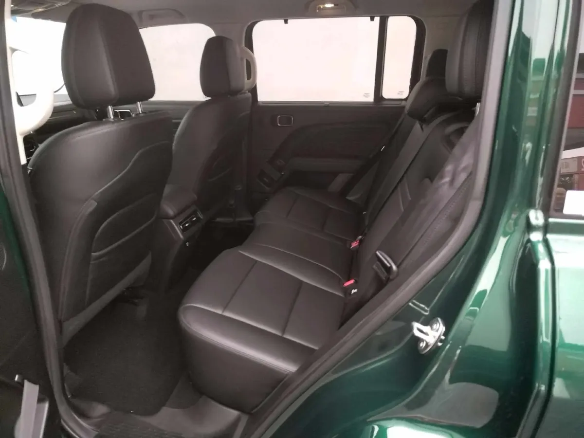 2025 Haval Raptor 2.0T 238HP L4 9DCT,autocango,china used car exporter,china ev exporter,chinese used car exporter,chinese used ev exporter