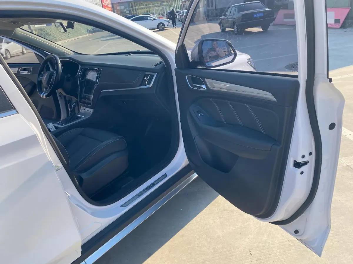 2019 Roewe RX5 1.5T 162HP L4 2AT PHEV 12KWH,autocango,china used car exporter,china ev exporter,chinese used car exporter,chinese used ev exporter