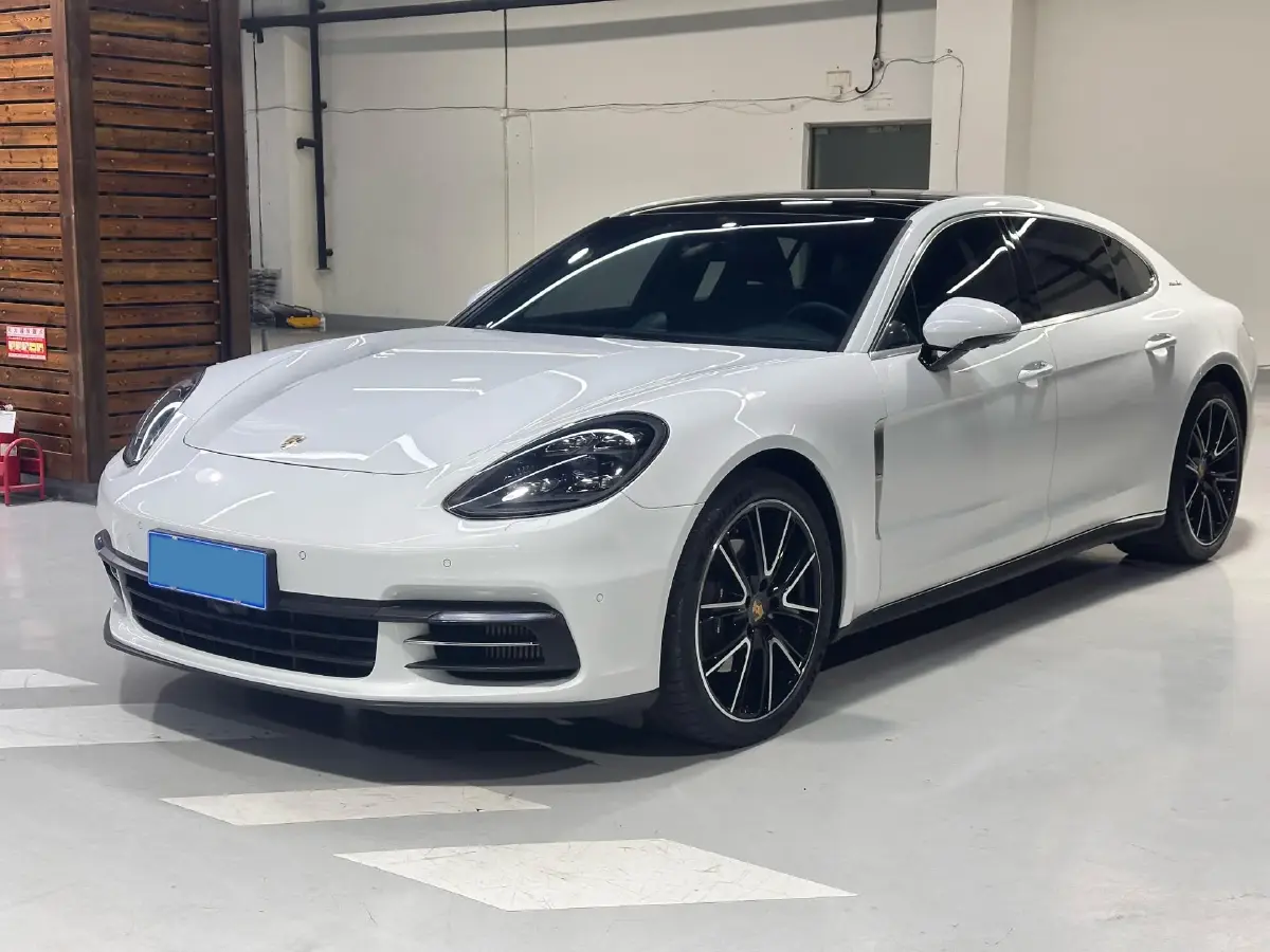 2019 Porsche Panamera 2.9T 330HP V6 8DCT