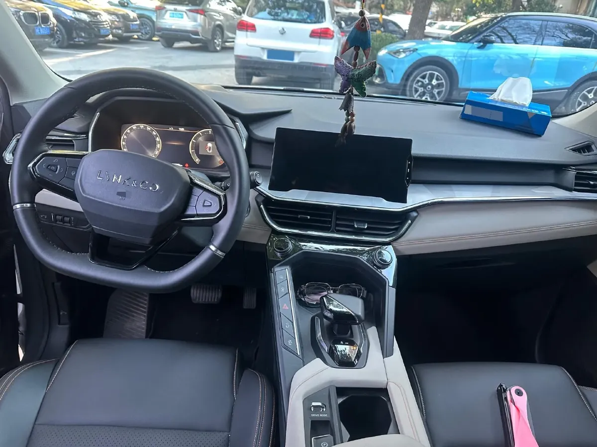 2020 LYNK&CO 06 EM-P 1.5T 177HP L3 7DCT PHEV 11.3KWH,autocango,china used car exporter,china ev exporter,chinese used car exporter,chinese used ev exporter