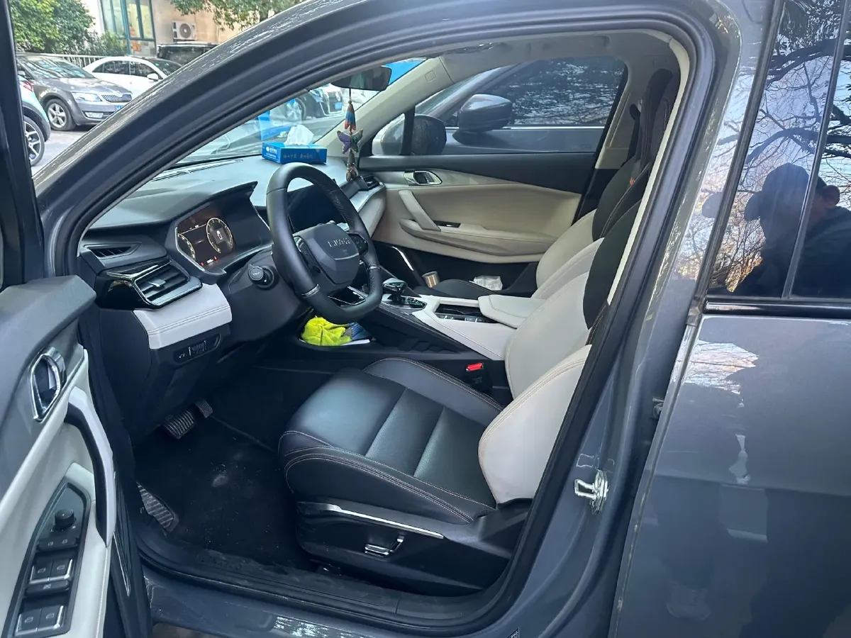 2020 LYNK&CO 06 EM-P 1.5T 177HP L3 7DCT PHEV 11.3KWH,autocango,china used car exporter,china ev exporter,chinese used car exporter,chinese used ev exporter