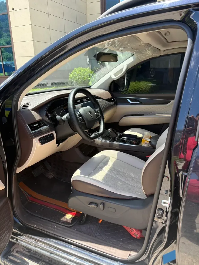 2023 Dongfeng RuiQi 7 2.3T 166HP L4 8AT,autocango,china used car exporter,china ev exporter,chinese used car exporter,chinese used ev exporter