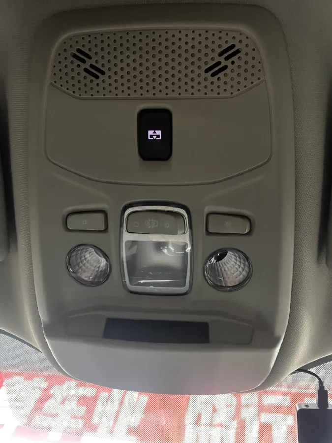 2022 Peugeot 2008 1.2T 136HP L3 6DCT,autocango,china used car exporter,china ev exporter,chinese used car exporter,chinese used ev exporter