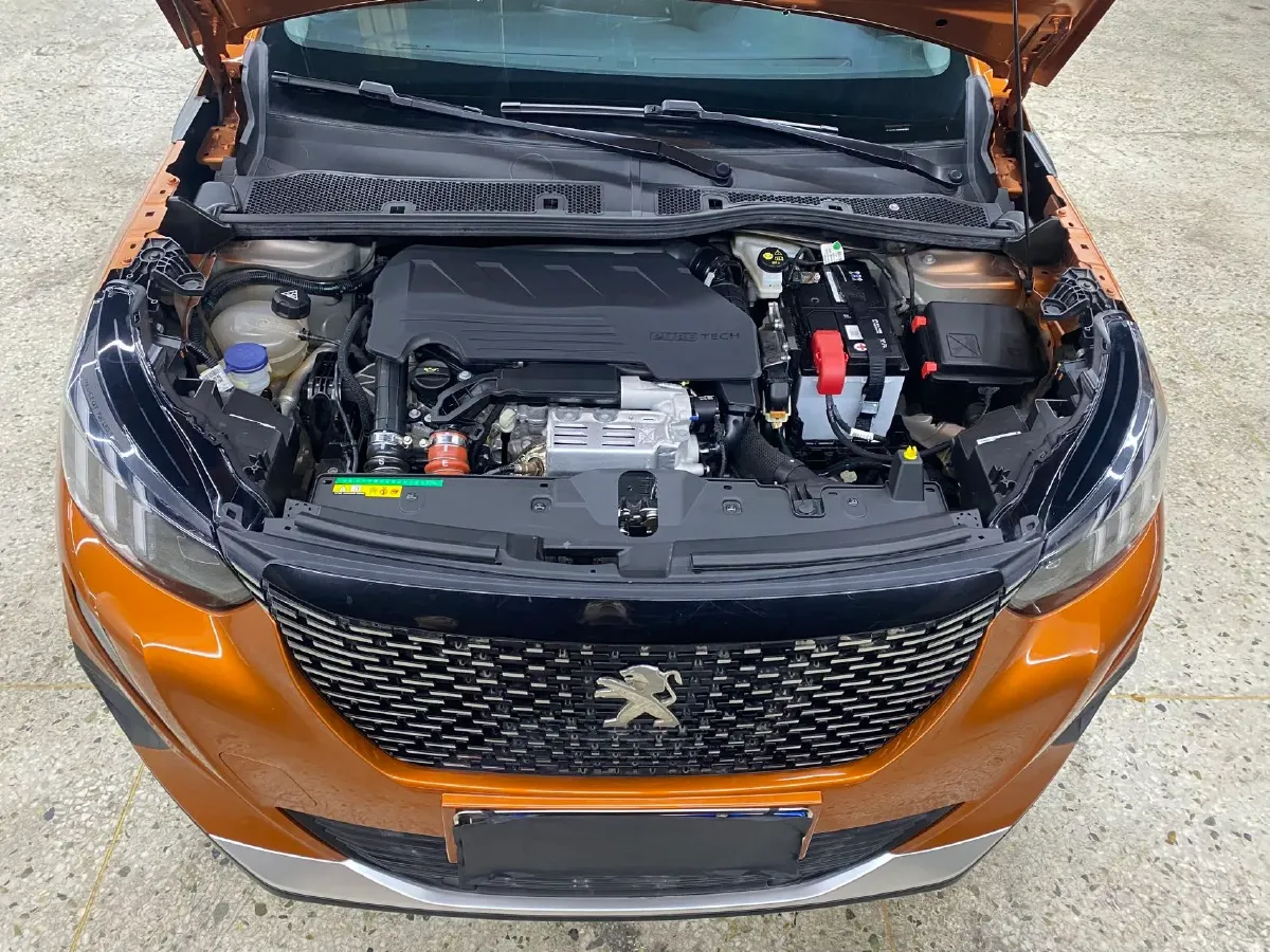 2022 Peugeot 2008 1.2T 136HP L3 6DCT,autocango,china used car exporter,china ev exporter,chinese used car exporter,chinese used ev exporter