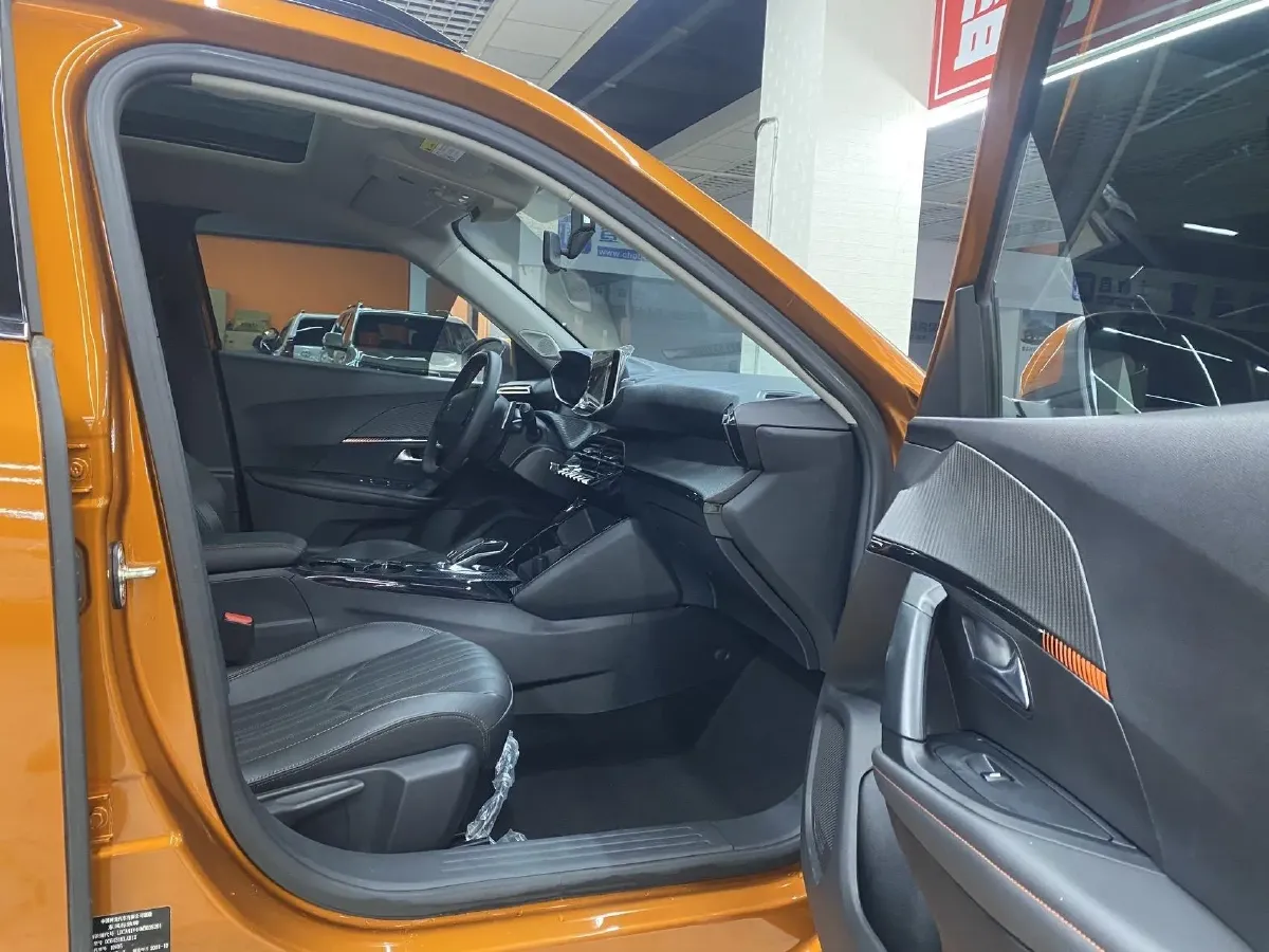 2022 Peugeot 2008 1.2T 136HP L3 6DCT,autocango,china used car exporter,china ev exporter,chinese used car exporter,chinese used ev exporter