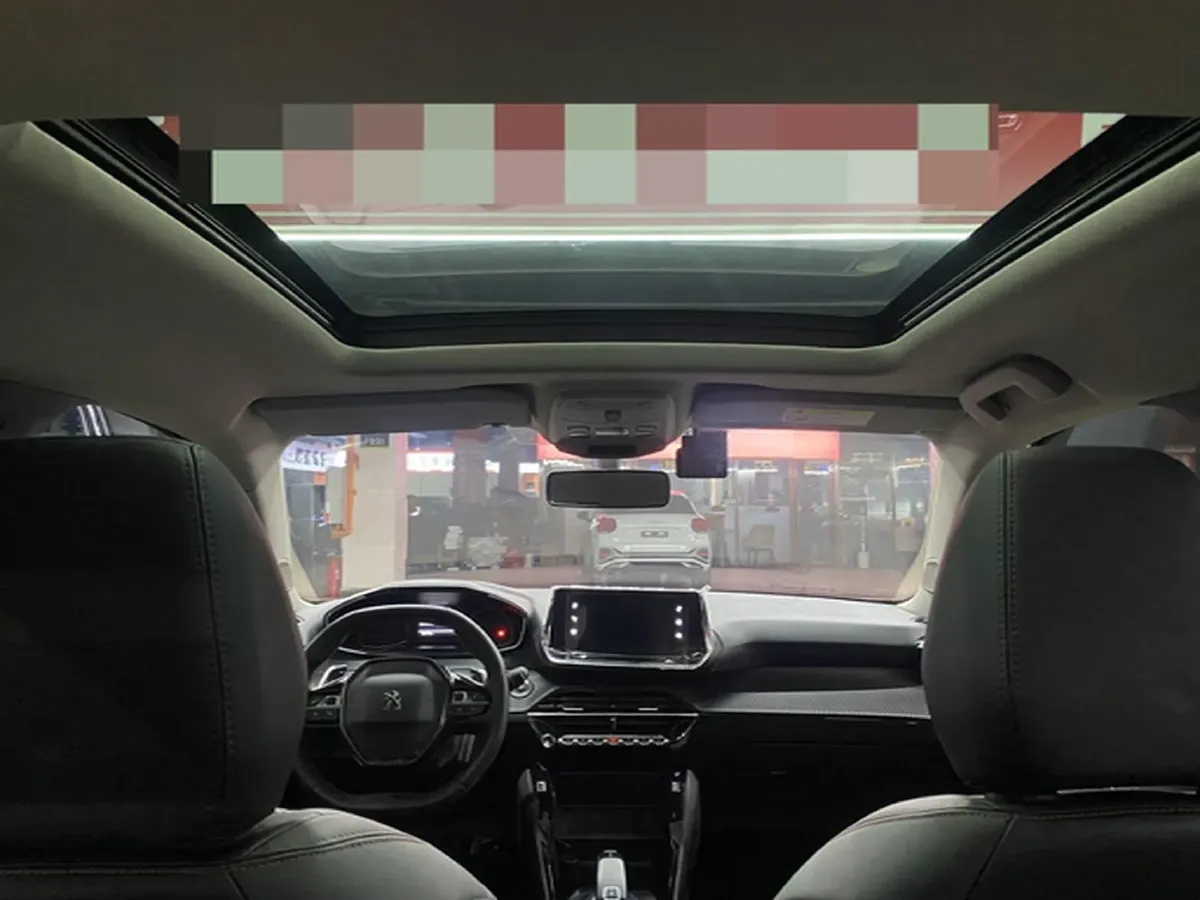 2022 Peugeot 2008 1.2T 136HP L3 6DCT,autocango,china used car exporter,china ev exporter,chinese used car exporter,chinese used ev exporter