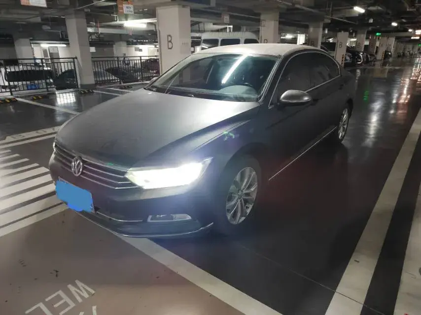 2019 Volkswagen Magotan 2.0T 186HP L4 7DCT