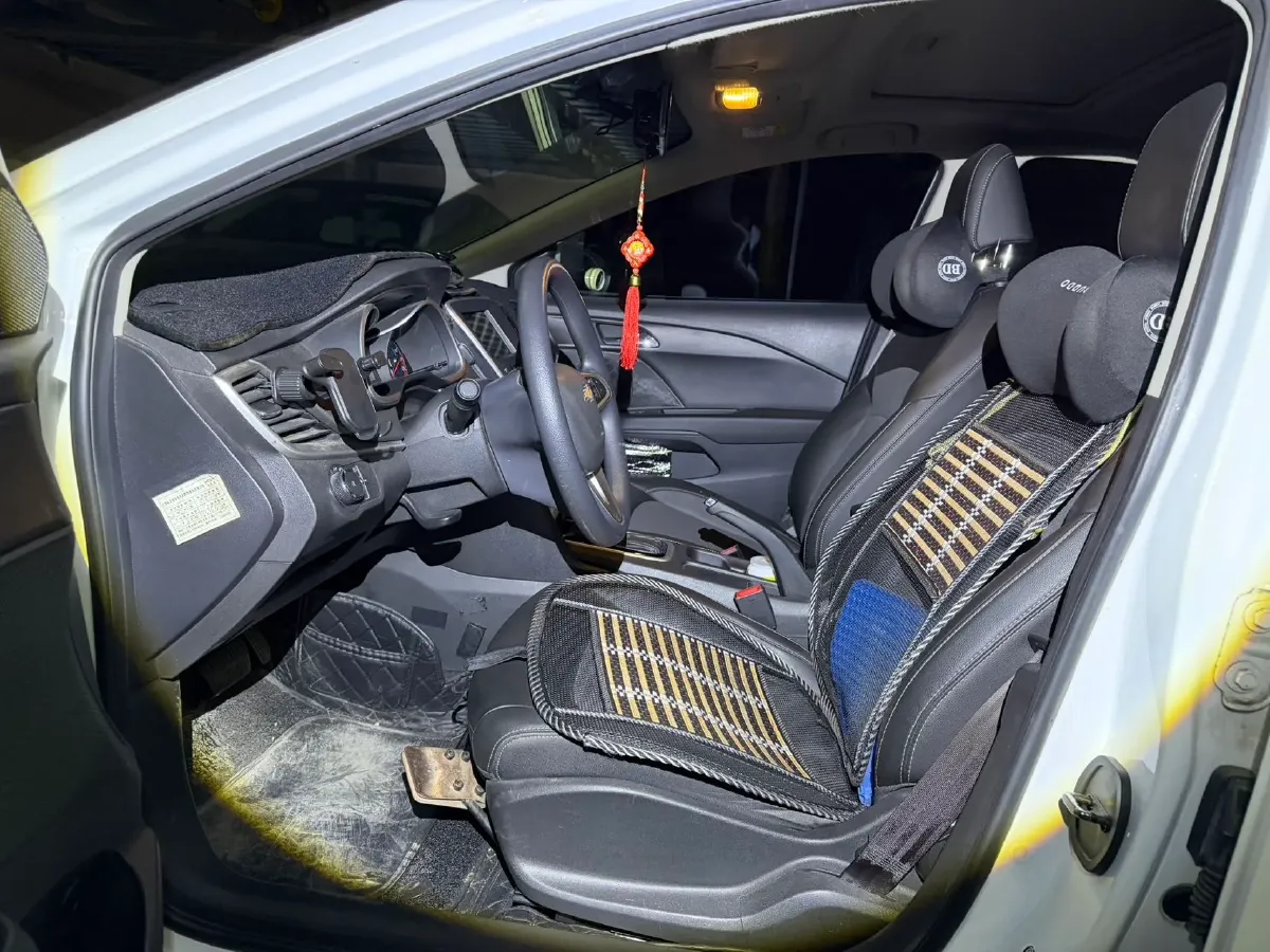 2019 Chevrolet Cavalier 1.5L 113HP L4 6AT,autocango,china used car exporter,china ev exporter,chinese used car exporter,chinese used ev exporter