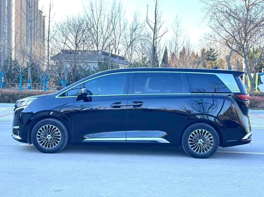 2022 Mercedes-Benz GLC Class 2.0T 197HP L4 9AT,autocango,china used car exporter,china ev exporter,chinese used car exporter,chinese used ev exporter