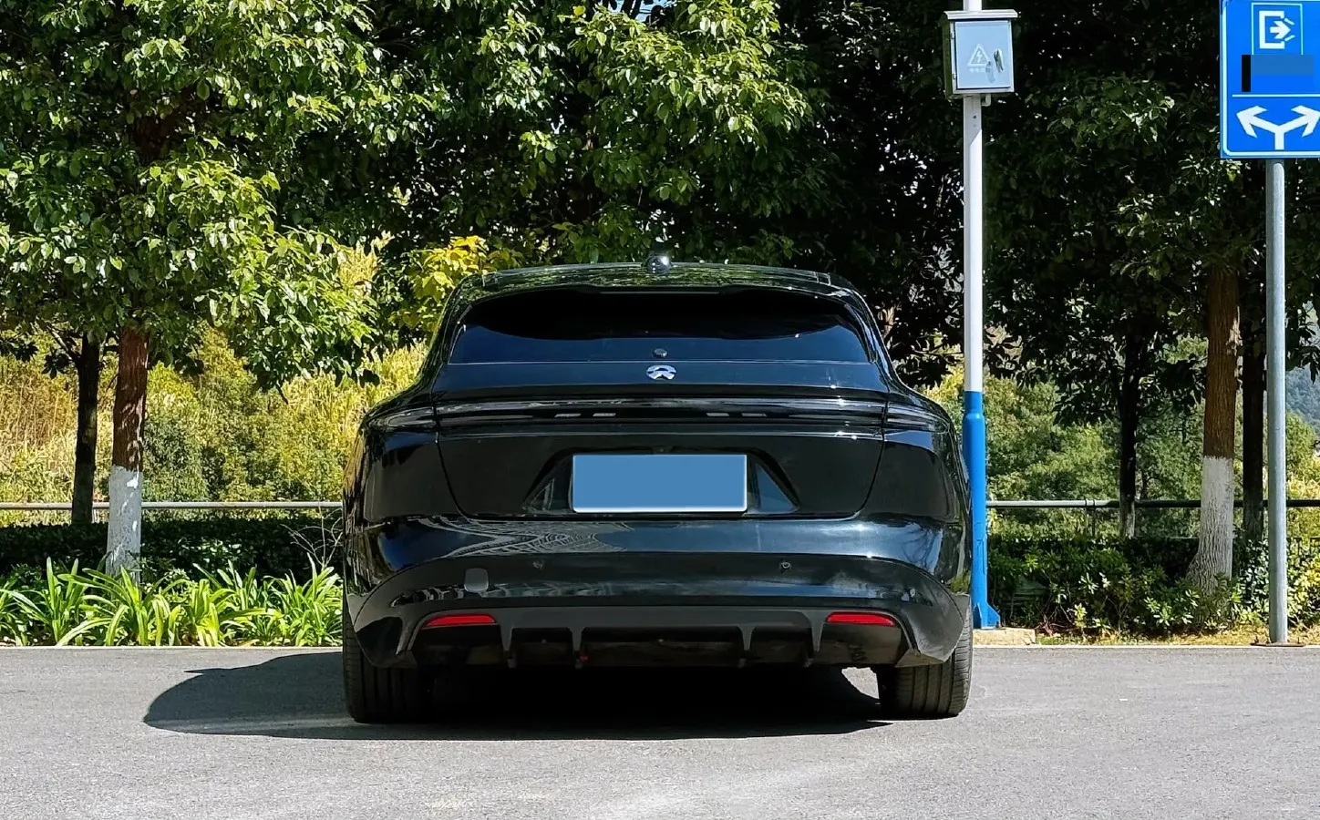 2024 NIO ET5T BEV 75KWH,autocango,china used car exporter,china ev exporter,chinese used car exporter,chinese used ev exporter