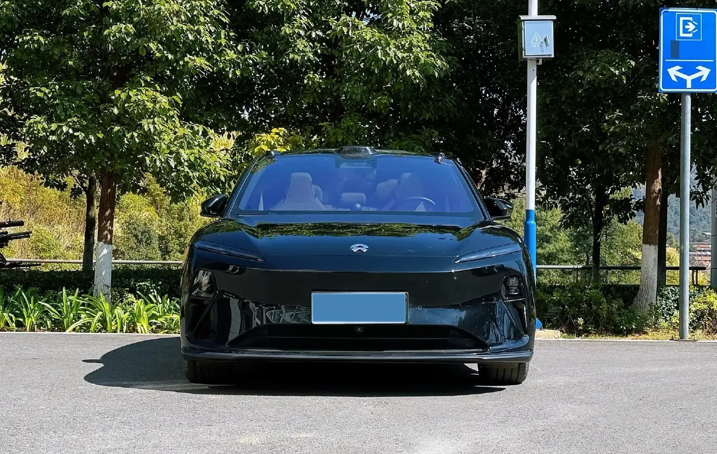 2024 NIO ET5T BEV 75KWH,autocango,china used car exporter,china ev exporter,chinese used car exporter,chinese used ev exporter