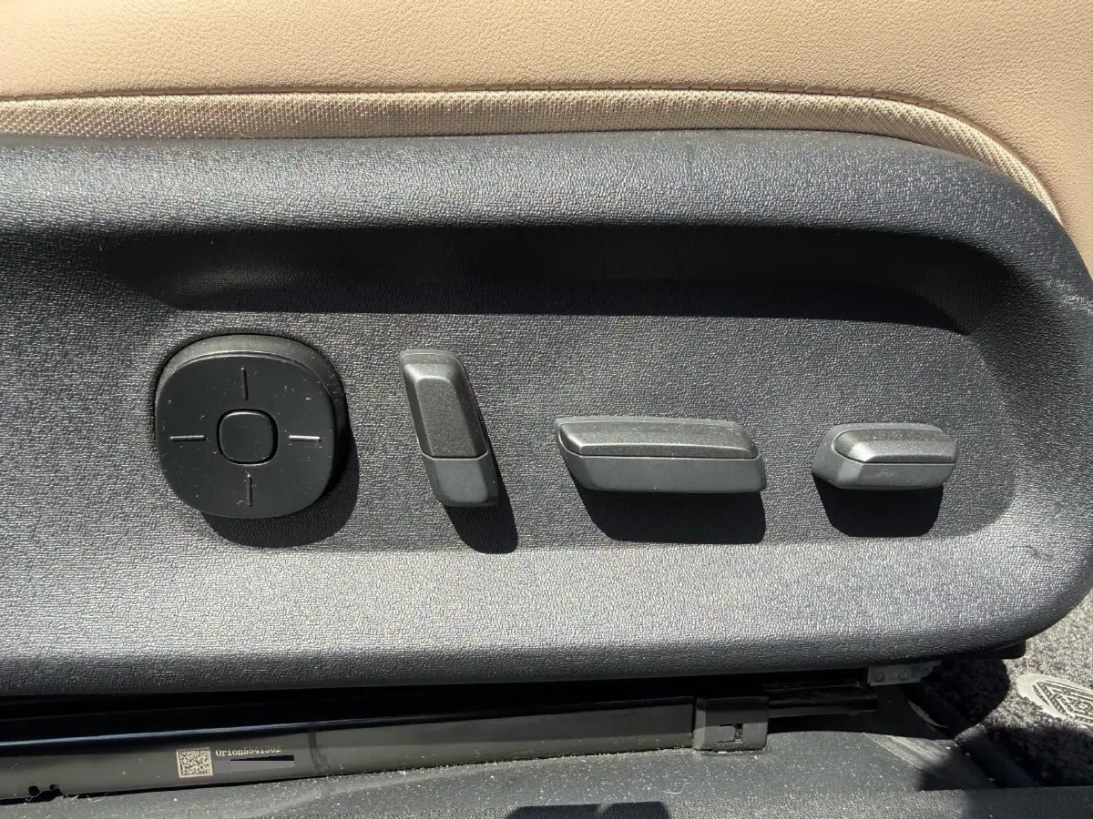 2024 NIO ET5T BEV 75KWH,autocango,china used car exporter,china ev exporter,chinese used car exporter,chinese used ev exporter