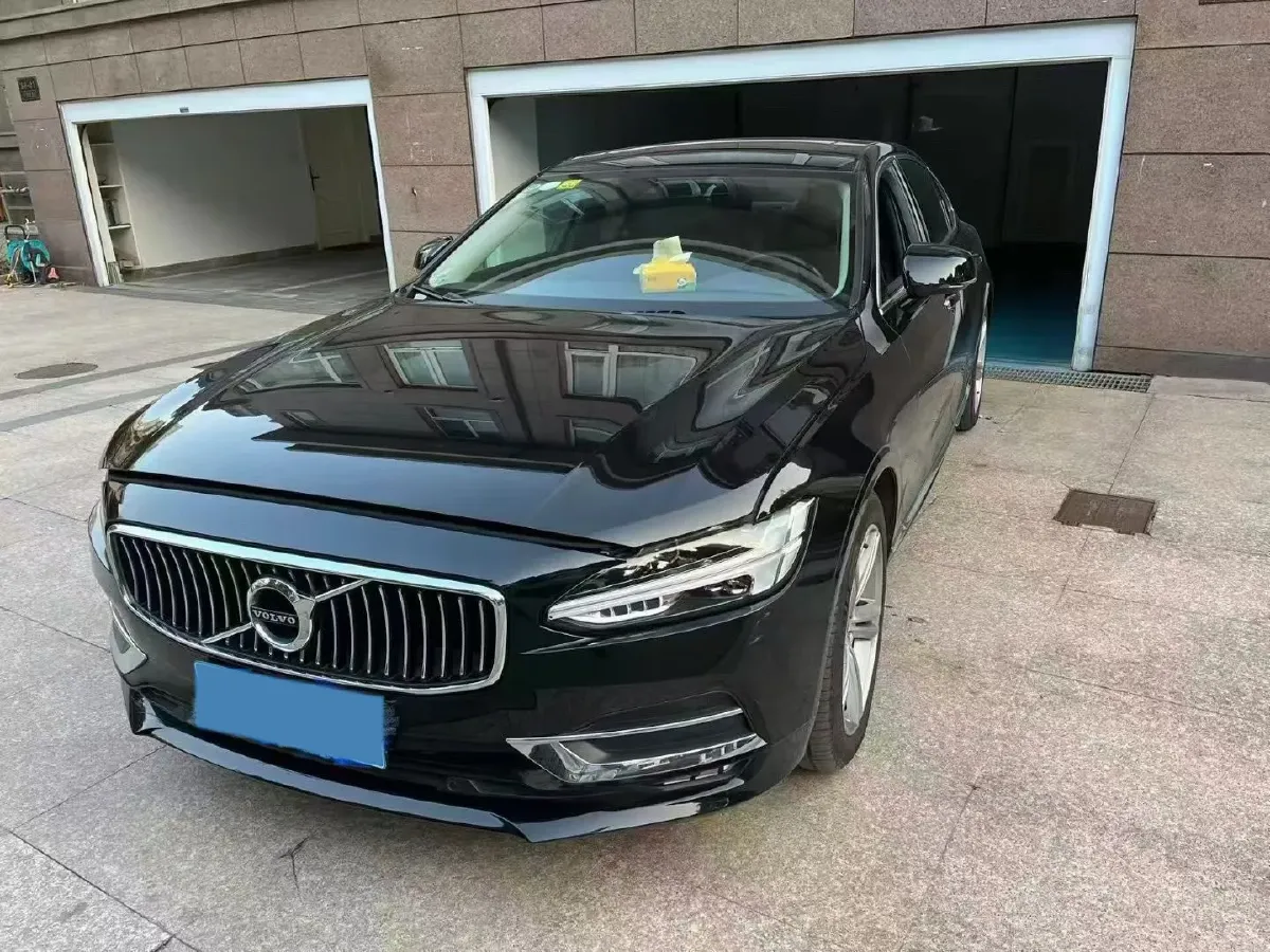 2019 Infiniti Q70 2.0T 211HP L4 7AT,autocango,china used car exporter,china ev exporter,chinese used car exporter,chinese used ev exporter