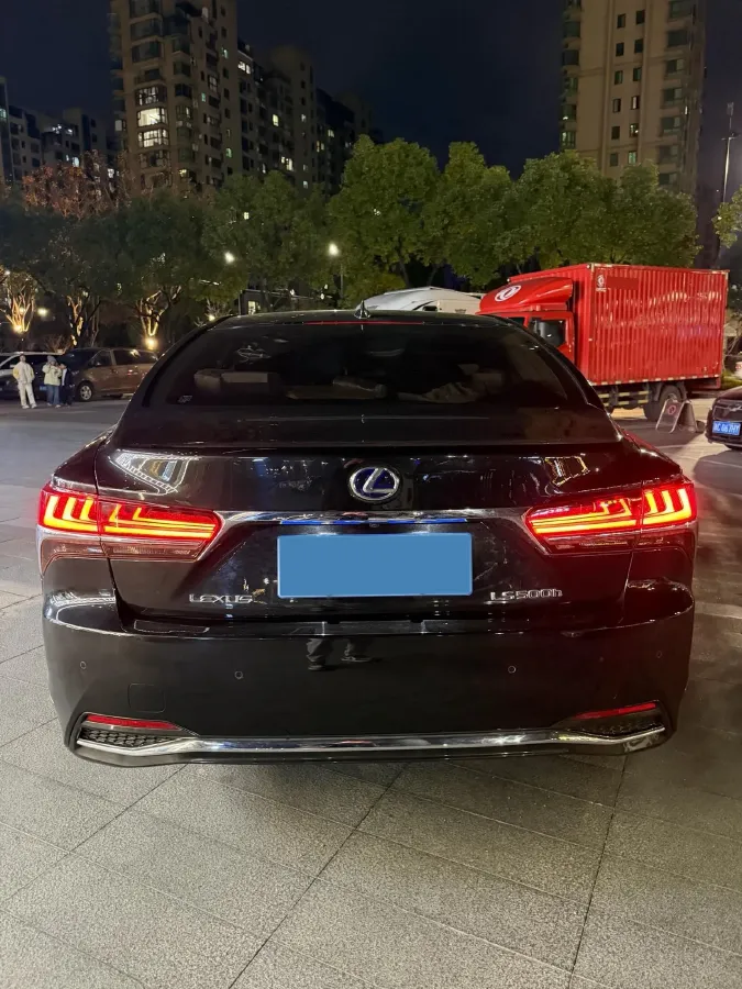 2020 Lexus LS 3.5L 299HP V6 E-CVT Hybrid,autocango,china used car exporter,china ev exporter,chinese used car exporter,chinese used ev exporter