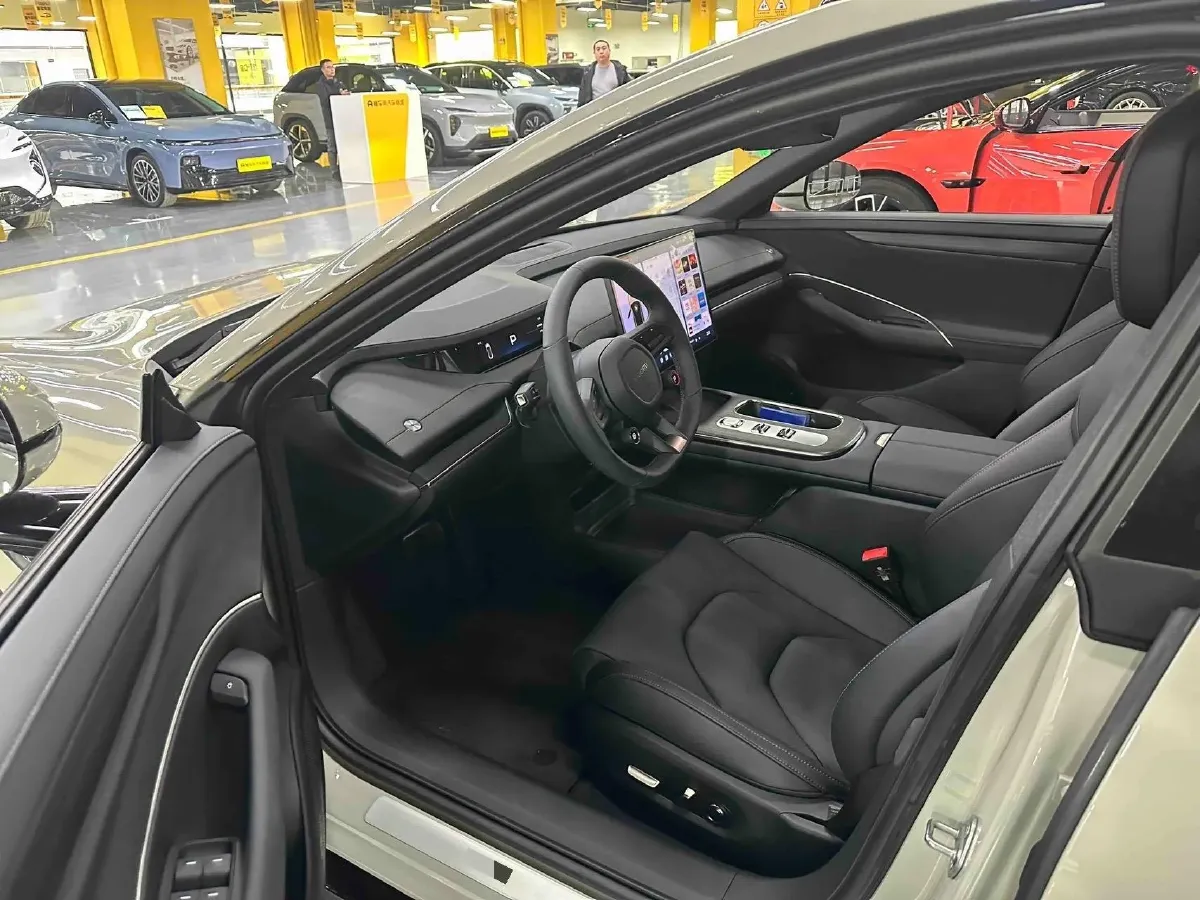 2024 MI SU7 BEV 94.3KWH,autocango,china used car exporter,china ev exporter,chinese used car exporter,chinese used ev exporter